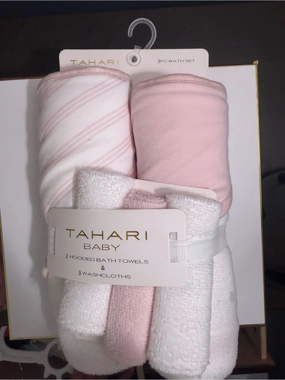 Tahari Baby Hooded Towel Set in Pale Pink & White